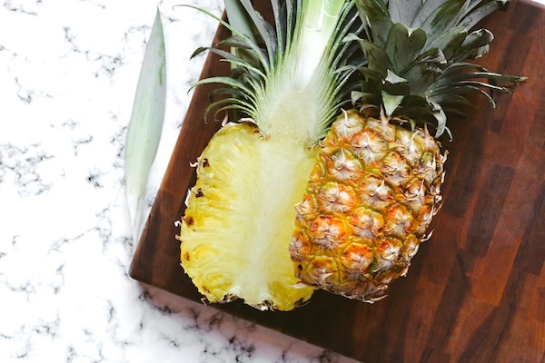 PAT: Towards Transaction Routing with Page Affinity in Shared-Cache Databases